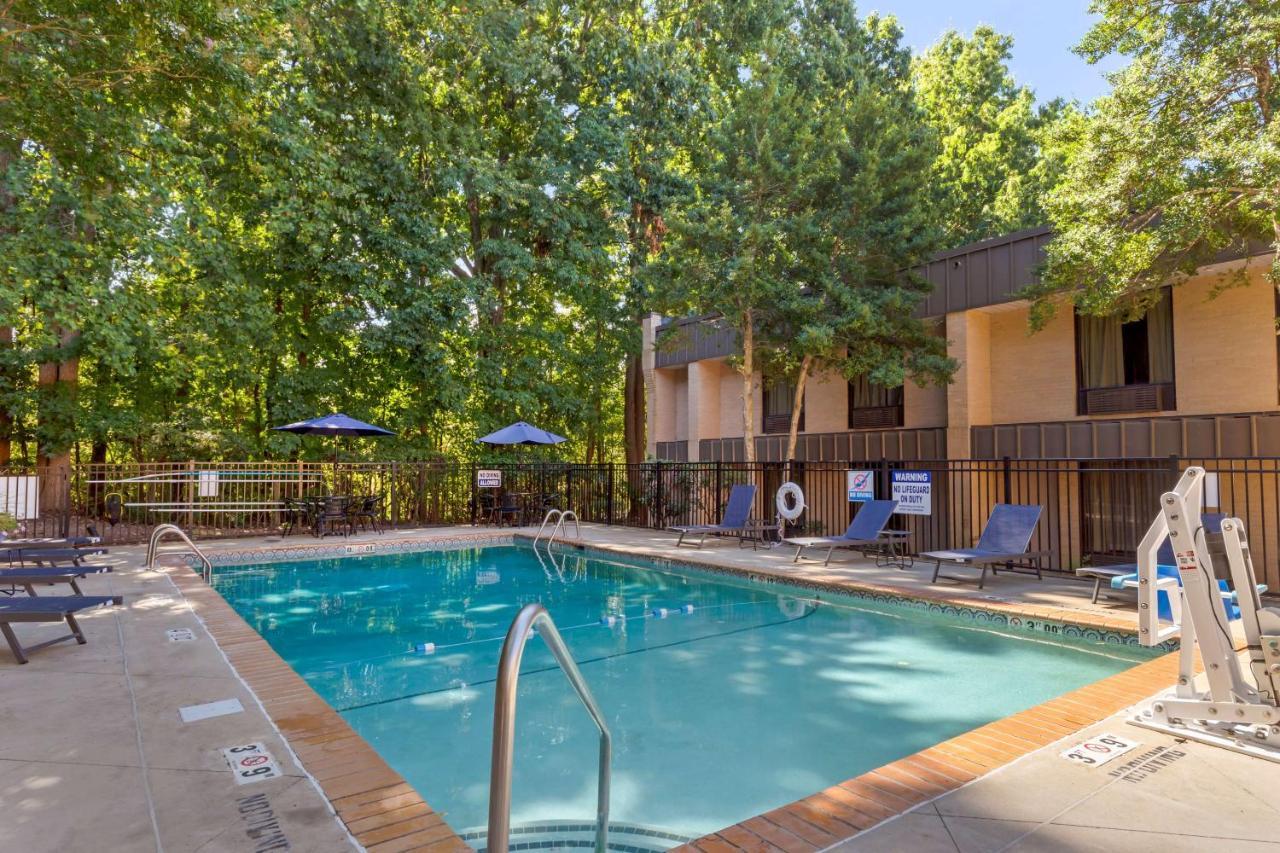 Best Western Plus Cary - Nc State Dış mekan fotoğraf