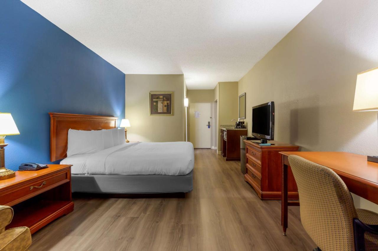 Best Western Plus Cary - Nc State Dış mekan fotoğraf